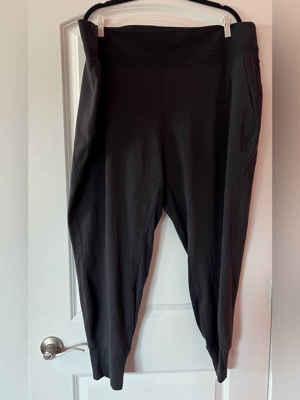 Athleta Black High-Waist Women’s Jogger Pants
